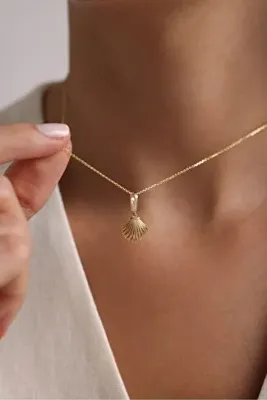 Gianfranco Deniz Kabuğu Shell Kilitli Charm Kolye
