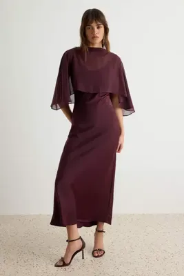 TRENDYOLMİLLA Mürdüm Tül Pelerin Detaylı Skater/Belden Açılan Maxi Dokuma Saten Elbise TPRAW27EL00026