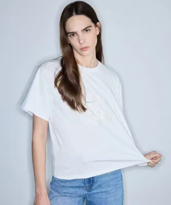 İpekyol Monogram nakışlı tişört