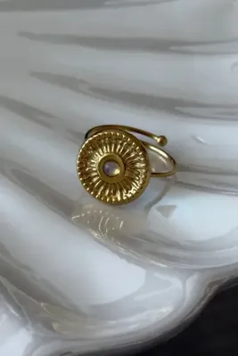 Trendy Butik Çelik Opal Taşlı Daire Model Vintage Yüzük