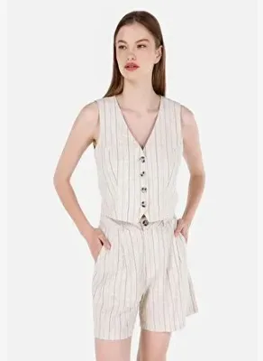 Colins Slim Fit V Yaka  Kadın Ekru Kolsuz Gömlek