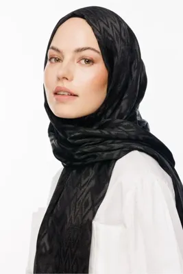 Mooncorn Siyah Karo Desen Parlak Jakar Şal