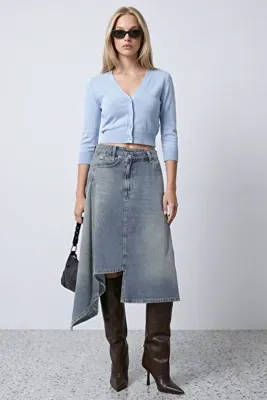 Hiccup Asimetrik Yıkama Efektli Midi Denim Etek