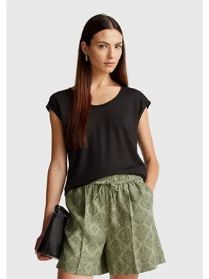 United Colors Of Benetton Kadın Siyah %100 Keten Yanları Yırtmaçlı Relax Fit Yuvarlak Yaka T-Shirt