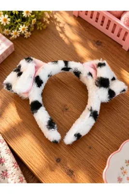 Lama Store SEVİMLİ BENEKLİ KÖPEK KULAKLI PELUŞ TAÇ,DALMAÇYALI KÖPEK TACI,COSPLAY AKSESUARI,SİYAH BEYAZ BENEKLİ TAÇ